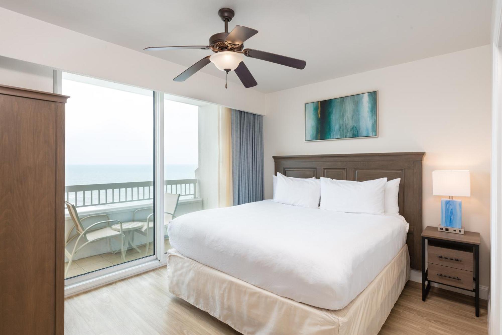 Westgate Oceanfront 4*